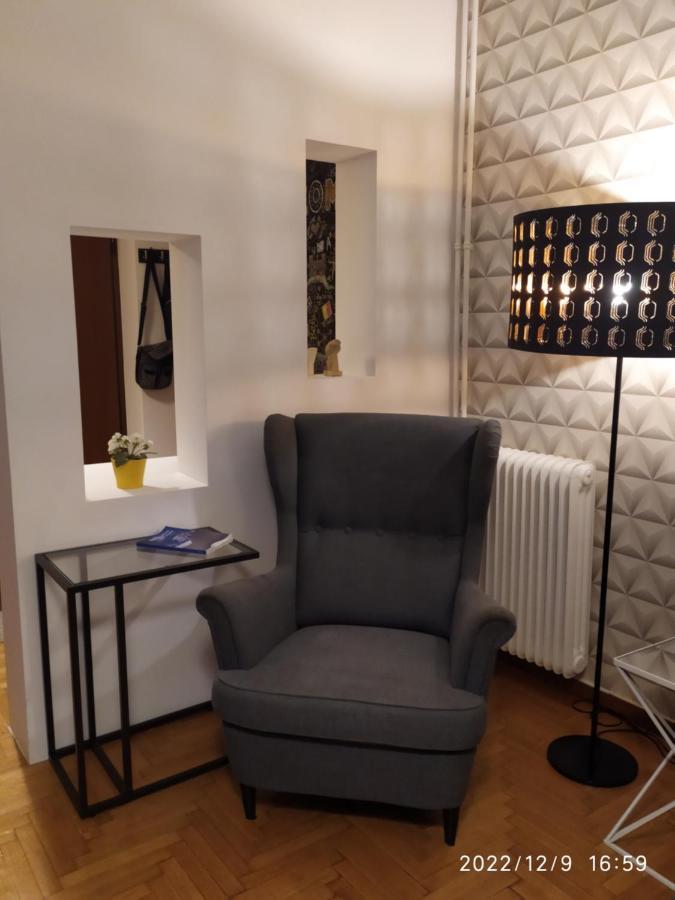 Appartamento Plaka'S Flat-Near Syntagma Metro Station Atene Esterno foto