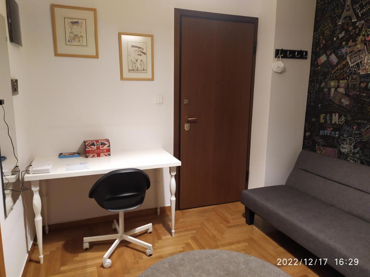 Appartamento Plaka'S Flat-Near Syntagma Metro Station Atene Esterno foto